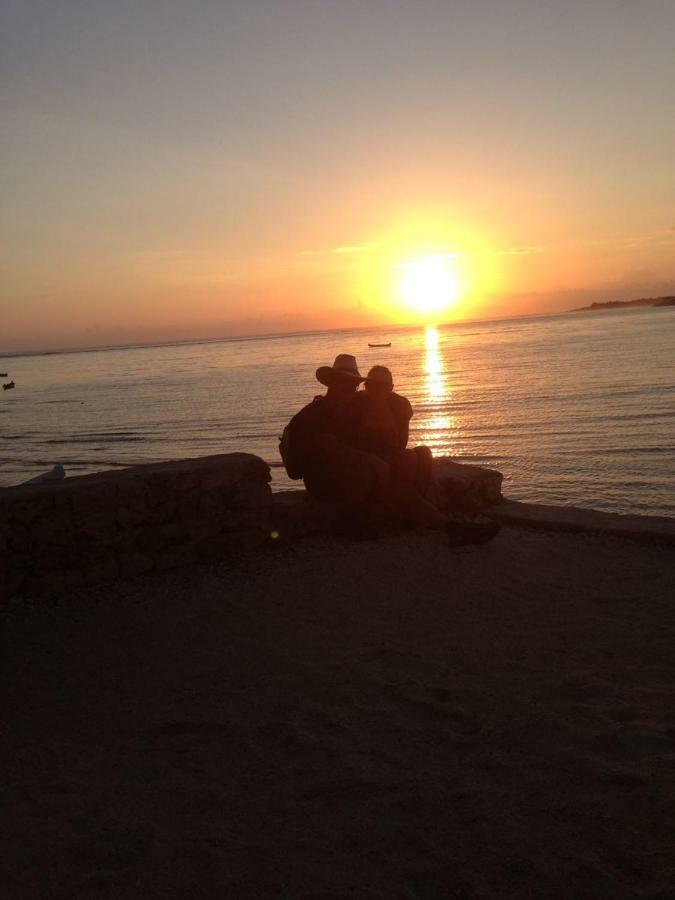 Double'A Beach House นูซาเลมโบงัน ภายนอก รูปภาพ