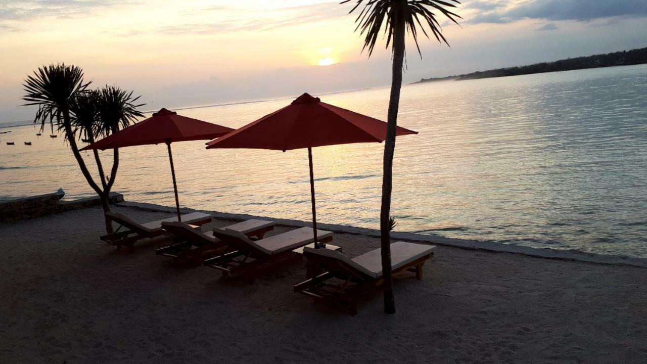 Double'A Beach House นูซาเลมโบงัน ภายนอก รูปภาพ