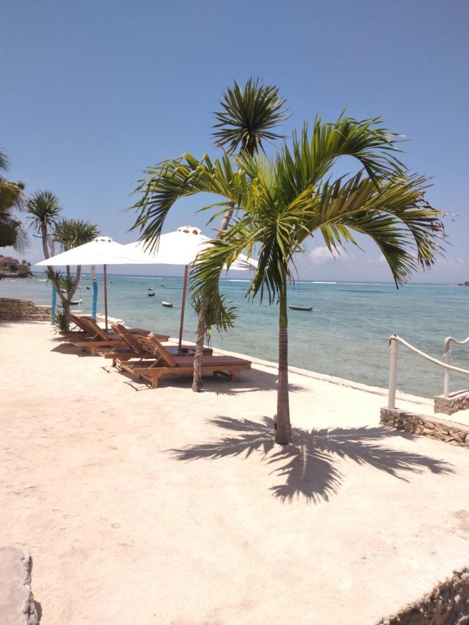 Double'A Beach House นูซาเลมโบงัน ภายนอก รูปภาพ