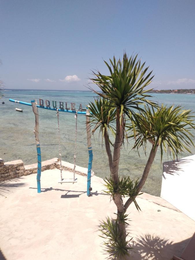 Double'A Beach House นูซาเลมโบงัน ภายนอก รูปภาพ