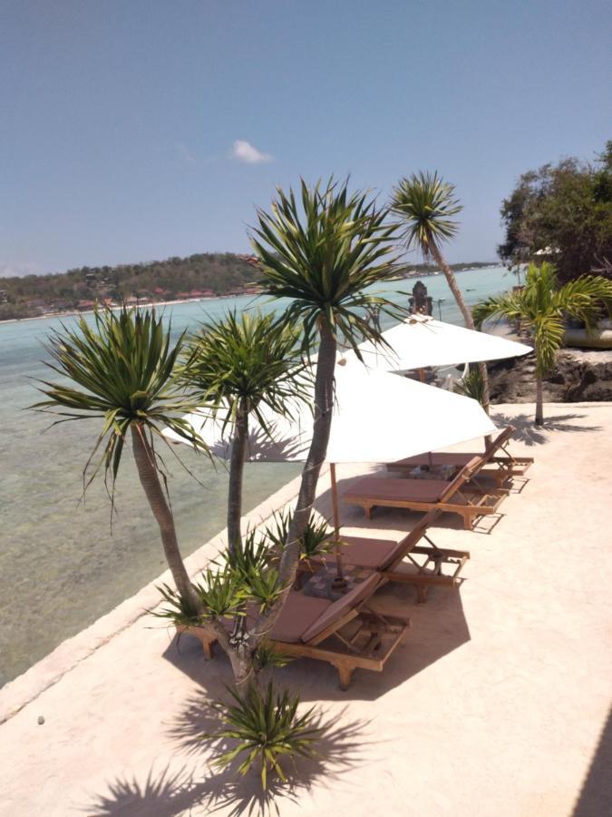 Double'A Beach House นูซาเลมโบงัน ภายนอก รูปภาพ